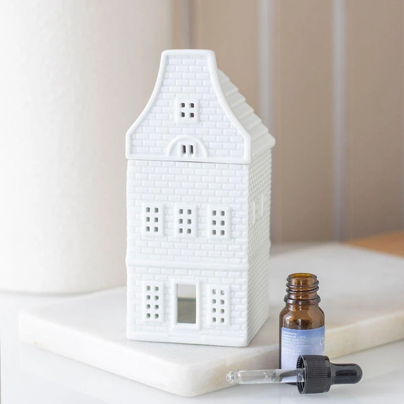 Image of Something Different White Nordic House Oil Burner and Wax Warmer White unisex One Size