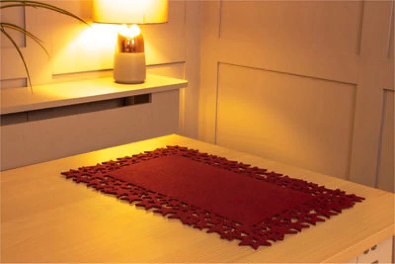 Image of Netagon Felt Table Mats with Star and Snowflake Design - Pair Maroon Maroon