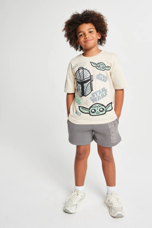 Image of Brand Threads Mandalorian T-Shirt & short Set Size: 6-7 Years Multicolor Unisex 6-7 Years