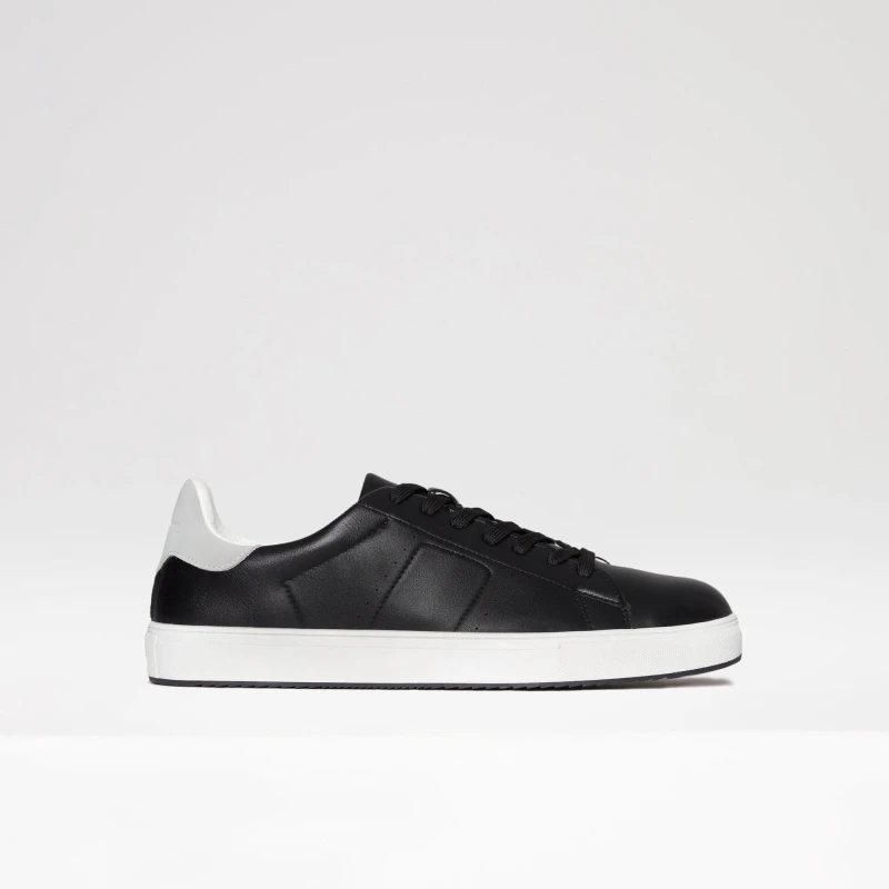 Image of Threadbare 'Halifax' Casual Court Trainers Black