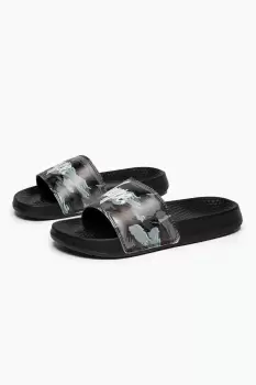 image of HYPE KIDS UNISEX GREY GLOOM CAMO SCRIPT SLIDERS