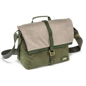 Image of National Geographic Rainforest Medium Messenger - NG RF 2450