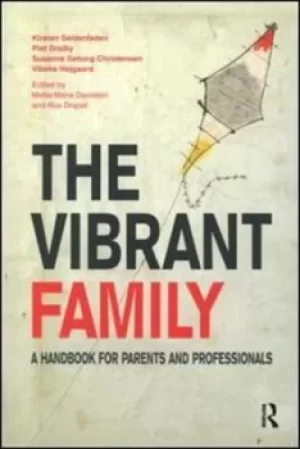 Image of The vibrant family by Kirsten Seidenfaden
