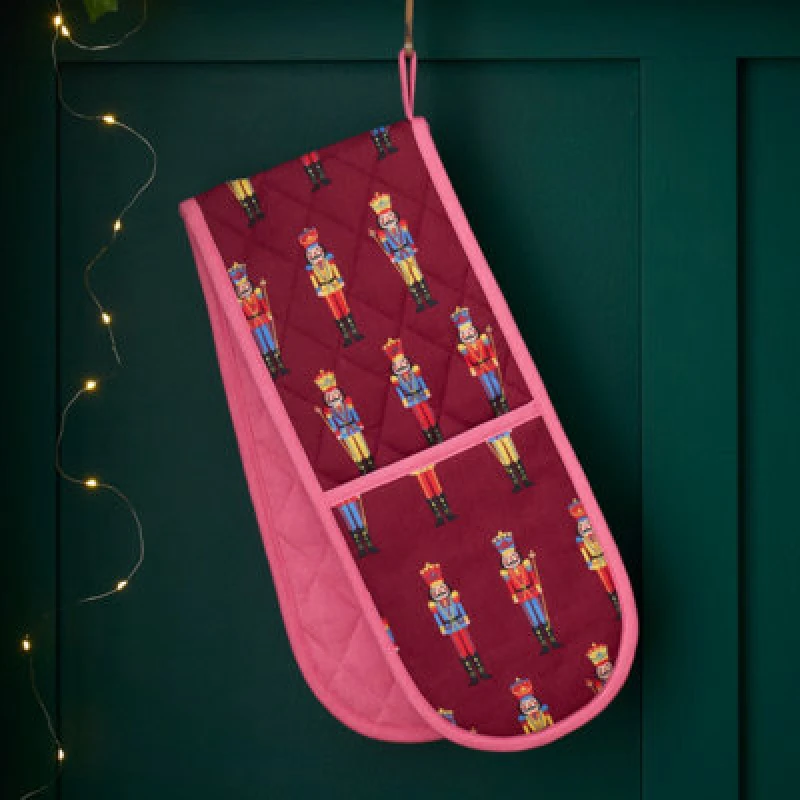 Image of Catherine Lansfield Christmas Nutcracker Cotton Kitchen Double Oven Glove Plum