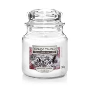 Image of Yankee Candle Pine Cones Candle Medium White