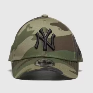 image of New Era Khaki Kids Ny Yankees 9forty Cap