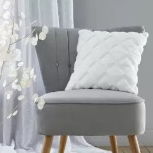 Image of Catherine Lansfield Cosy Diamond Cushion White