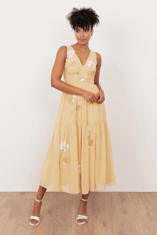 Image of Maya Deluxe Womens Floral Embellished V Neck Midaxi Dress in Yellow Size: 16 Yellow Female 16