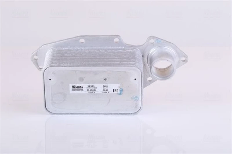 Image of NISSENS 91303 Oil Cooler ** FIRST FIT ** with gaskets/seals, without filter Aluminium Oil Cooler,engine oil (469)