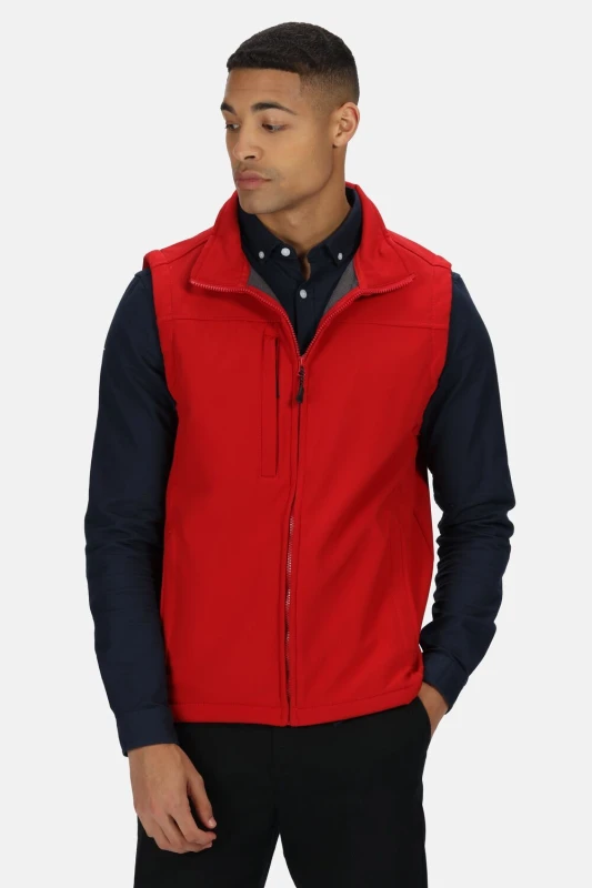 Image of Regatta Regatta Men Flux Softshell Bodywarmer in Red Size: Small Red S Male 5051513340706