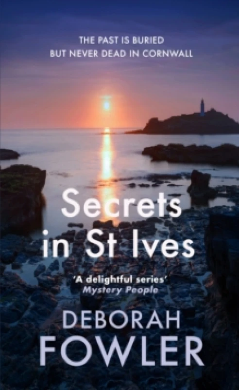 Image of Secrets in St Ives : Cosy crime on the Cornish coast Hardback