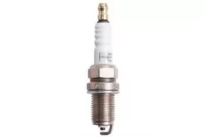 image of Champion RC9YC OE005 Spark Plug Copper Plus