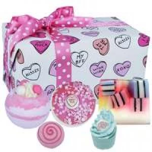 image of Bomb Cosmetics Gift Packs Sweet Illusion