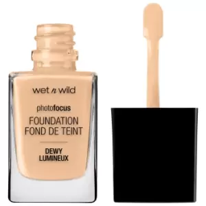 image of wet n wild Photo Focus Dewy Foundation (Various Shades) - Soft Beige