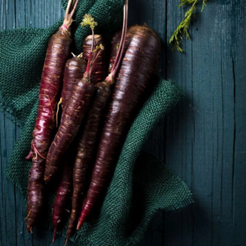 Image of Thompson & Morgan Carrot Deep Purple F1 Seeds - Hardy Annual Sweet Purple Roots - 1 Packet (200 Seeds)