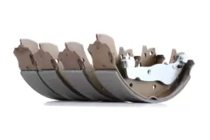 Image of BREMBO Brake Shoes ESSENTIAL LINE S 06 504 Brake Shoe Set,Brake Lining BMW,3 Limousine (E30)