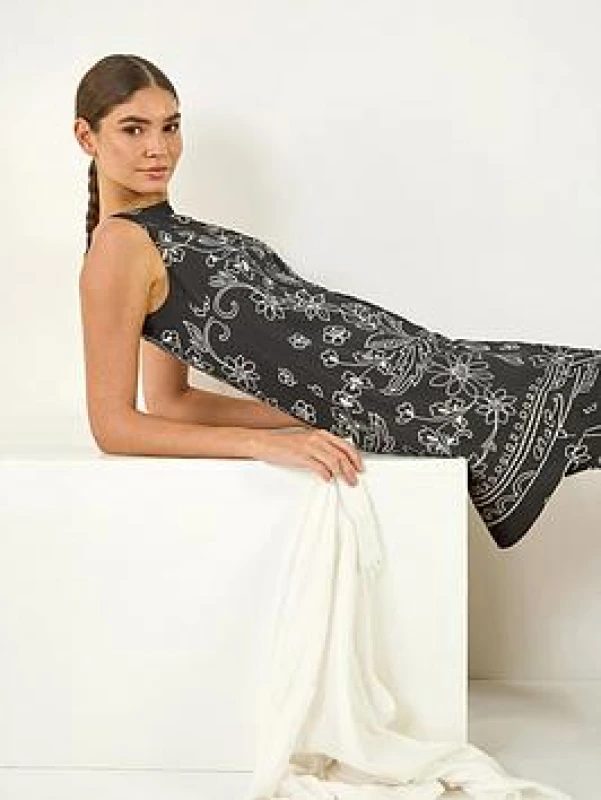Image of Roman Womens Floral Motif Shift Dress in Black Size: 16 Black Female 16