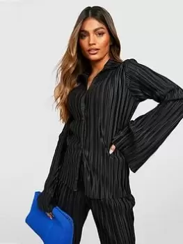 Image of Boohoo Flared Sleeve Plisse Shirt - Black, Size 14, Women