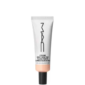Image of Mac Strobe Dewy Skin Tinted Moisturiser - Various Shades - Light 3