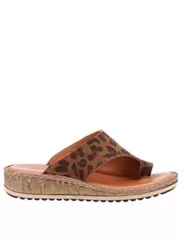 image of Hush Puppies Elissa Toepost Sandal, Leopard, Size 6, Women