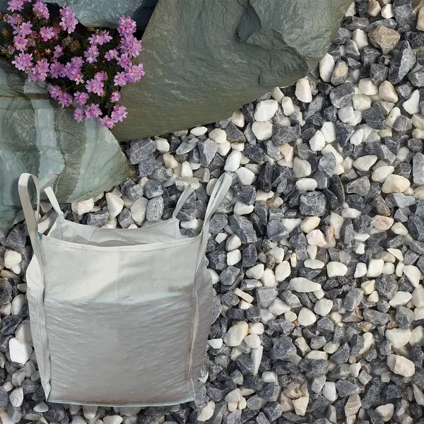 Image of Stylish Stone Husky Mix Stone Chippings, Bulk Bag - 750kg Multicoloured