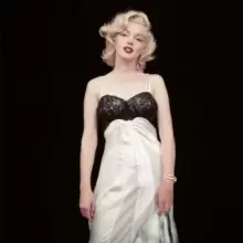 Image of The Essential Marilyn Monroe : Milton H. Greene: 50 Sessions