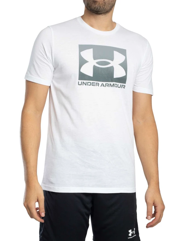 Image of Under Armour Loose Boxed Sports Graphic T-Shirt White XL