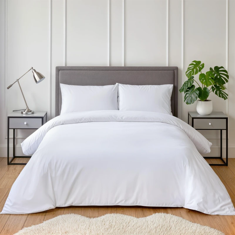 Image of Emma Barclay Duvet Set Reversible Non Iron Soft Touch Lyla White unisex Double