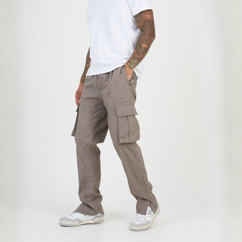 Image of Brave Soul Mens Cotton Poplin Cargo Trousers in Taupe Size: 36 Taupe Male 36