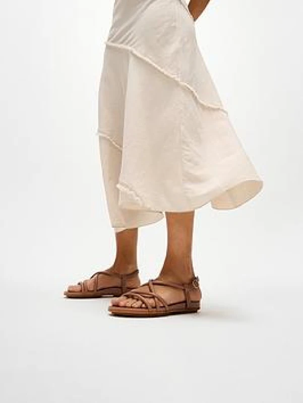 Image of FitFlop Womens Gracie Crystal Sandals in Tan Size: 7 Tan Female 7