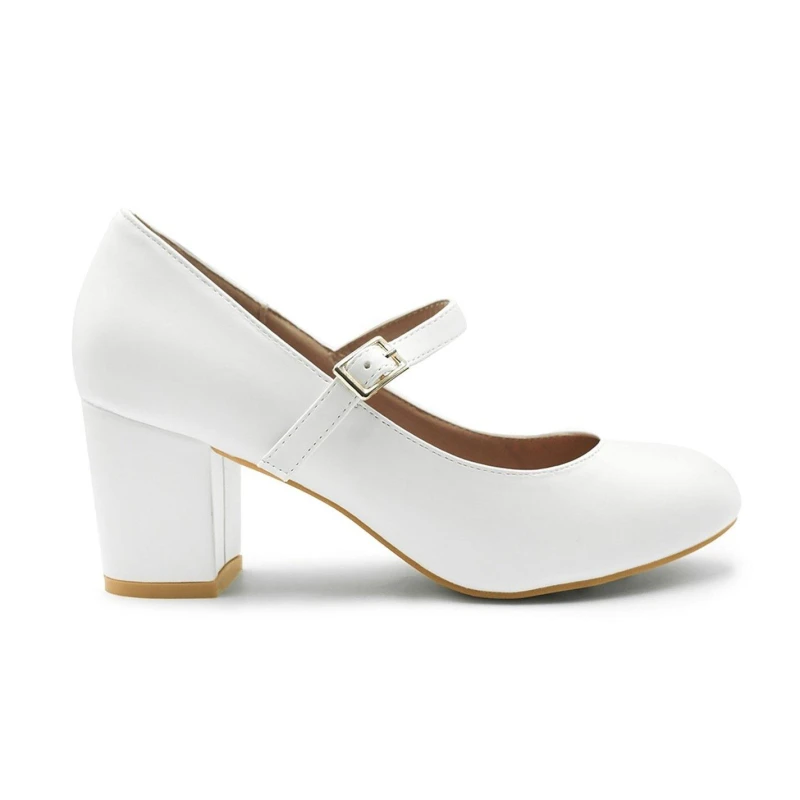 Image of Wheres That From Araceli Wide Fit Block Heel Mary Jane Pumps In Whi Whitepu female 9