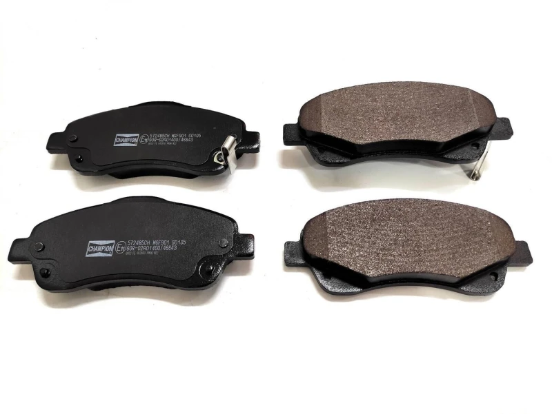 Image of Brake pad set CHAMPION 572485CH