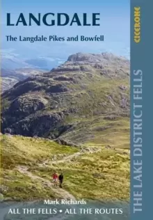 Image of Walking the Lake District Fells - Langdale : The Langdale Pikes and Bowfell