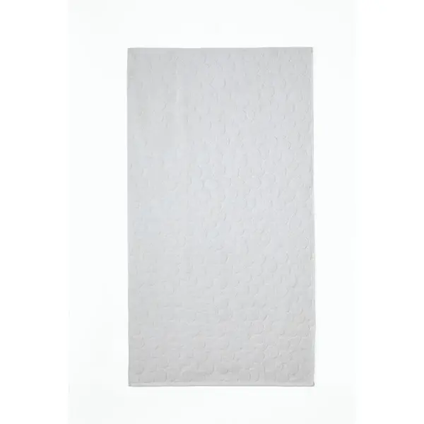 image of Fusion Ingo Geometric Jacquard 100% Cotton 550gsm Bath Towel, White - Fusion ICLWEUXPCU