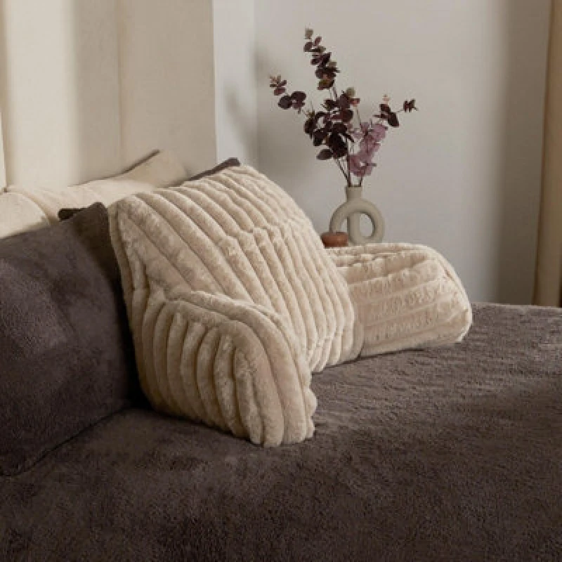 Image of OHS OHS Faux Fur Ribbed Reading Pillow Super Soft Heatable Cuddle Cushion in Natural Natural One Size Unisex 5027434197187