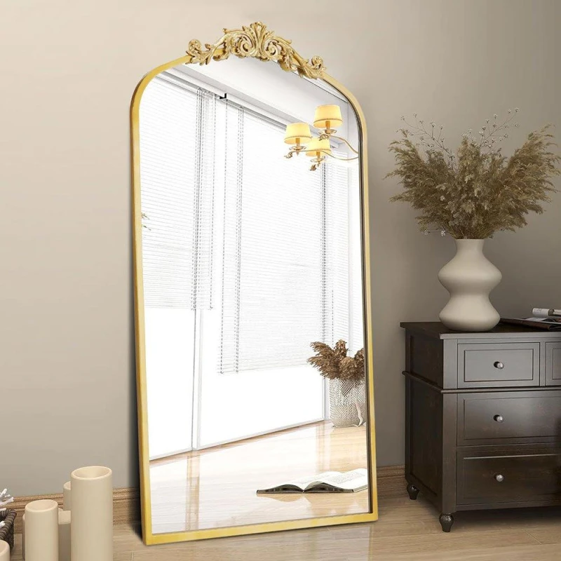 Image of LIFE IDEAS Vintage Gold Decorative Wall Mirror Gold unisex One size