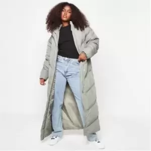 Image of Missguided Recycled Tall Longline Chevron Puffer Coat - Green