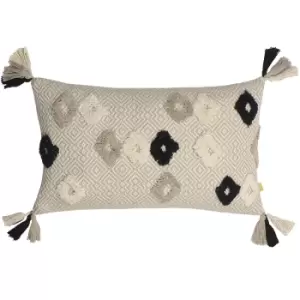 Image of Benji Tufted Cushion Natural, Natural / 30 x 50cm / Polyester Filled