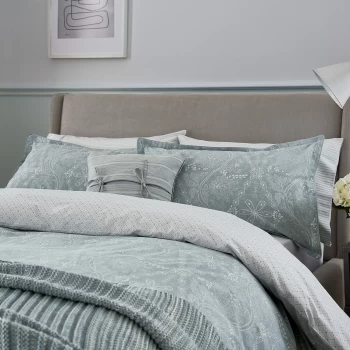 Image of Fable Light Green Cotton 'Ellinor' Duvet Cover Set - double