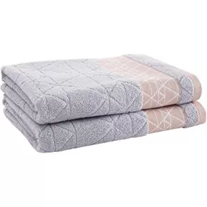 image of Catherine Lansfield Linear Diamond 2 X Bath Towel