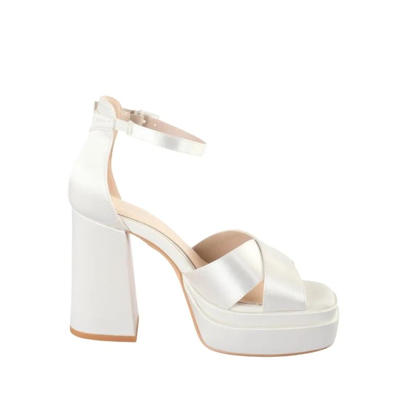 Image of Buffalo Heels Buffalo Bonny Cross Blanc Female 39