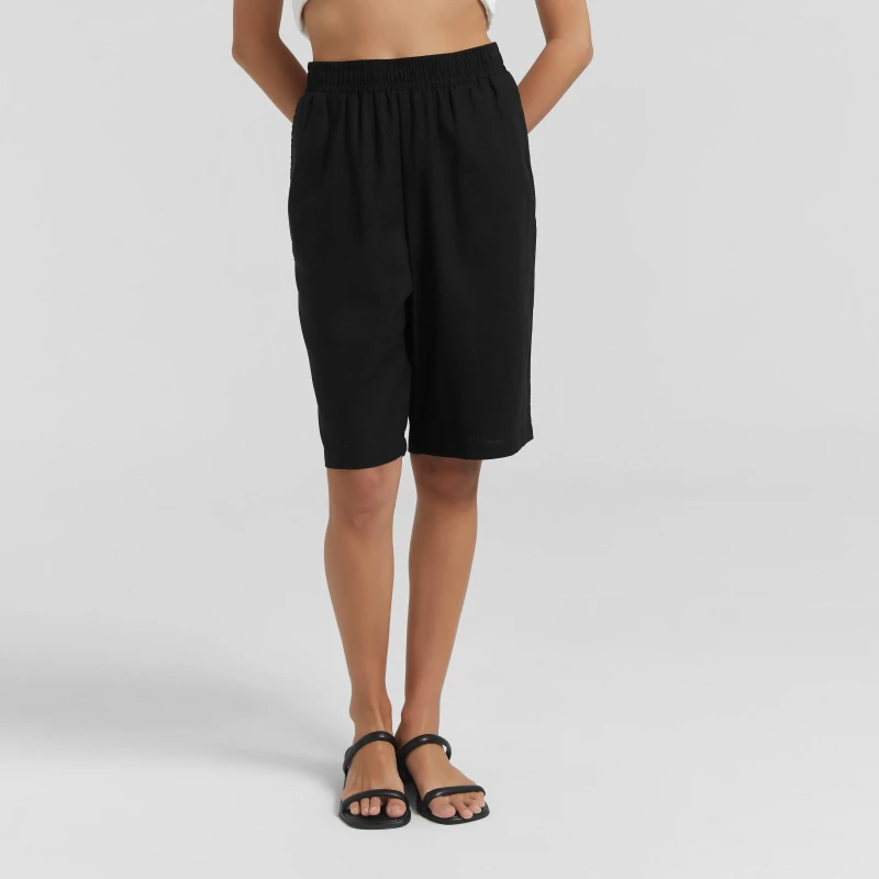 Image of Be You Linen Shorts - Black 8