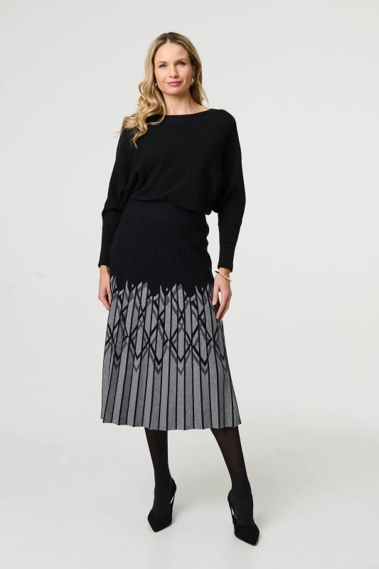 Image of Izabel London Womens Geo Print Pleated Knit Midi Skirt in Black Size: 10 Black Female 10