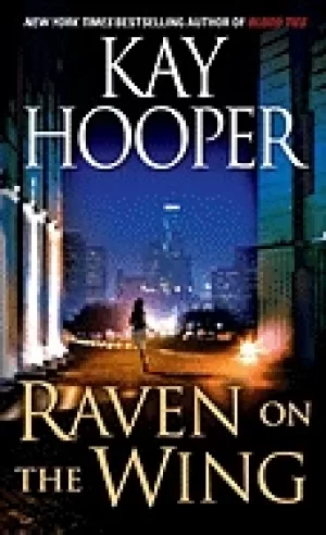 Image of raven on the wing