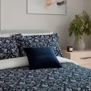 Image of Bedeck of Belfast Yara Super Kingsize Duvet Cover Set, Navy