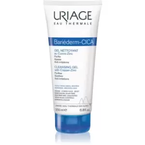 image of Uriage Bariderm-CICA Cleansing Gel with Copper-Zinc soothing cleansing gel on cracked skin 200ml