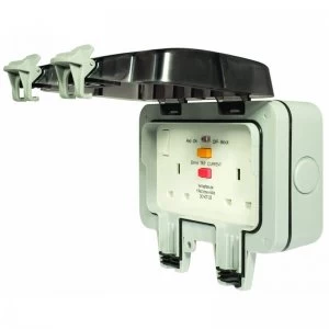 image of Masterplug 13A 2-Gang Storm Weatherproof Outdoor RCD Switched Latched Double Pole Socket WP22RCD