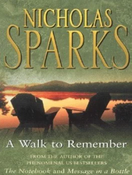 Image of A Walk to Remember by Nicholas Sparks Paperback