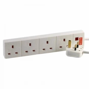 Image of Zexum 4G White Surge Protected Extension Lead - 8 Meters