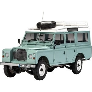 image of Land Rover Series III LWB 1:24 Scale Level 3 Revell Model Set